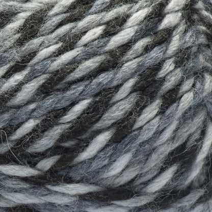 Bernat Spark Yarn (225g/7.9oz)