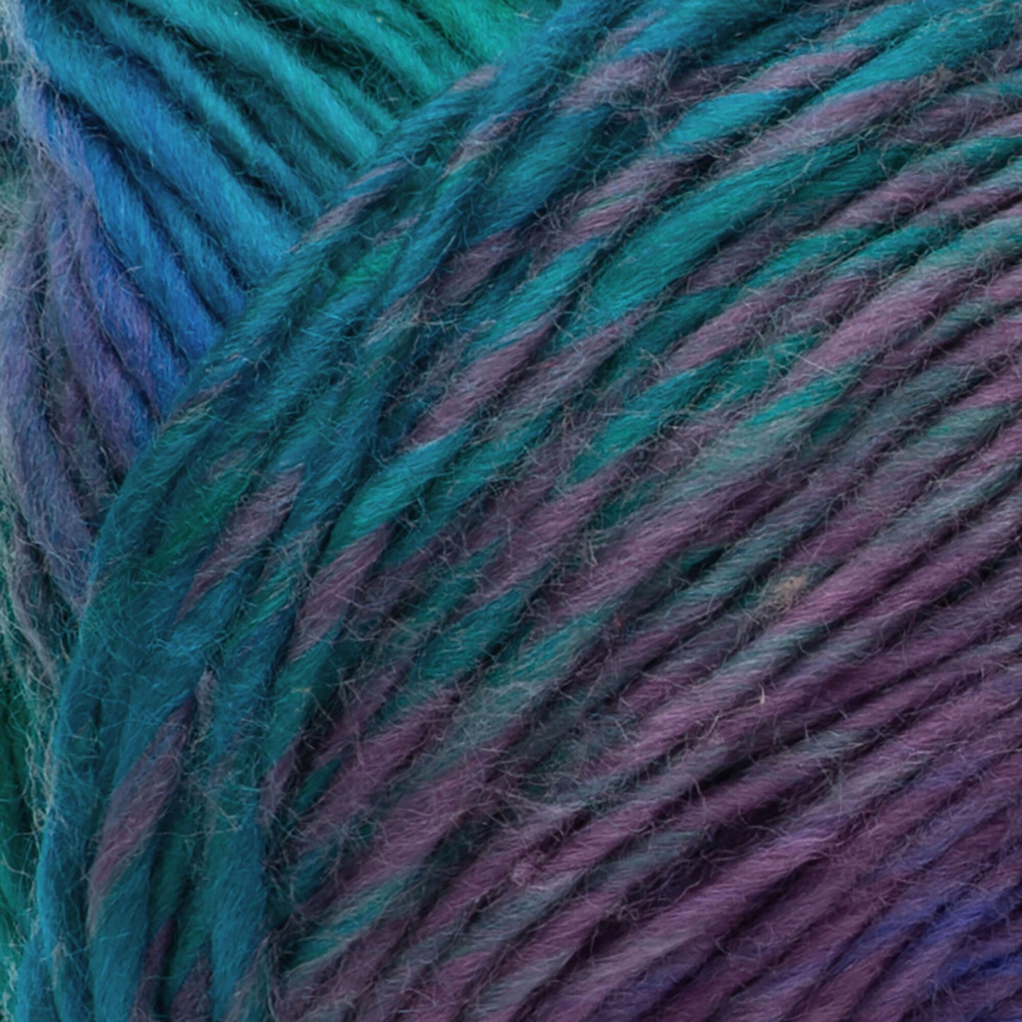 RH Unforgettable Yarn