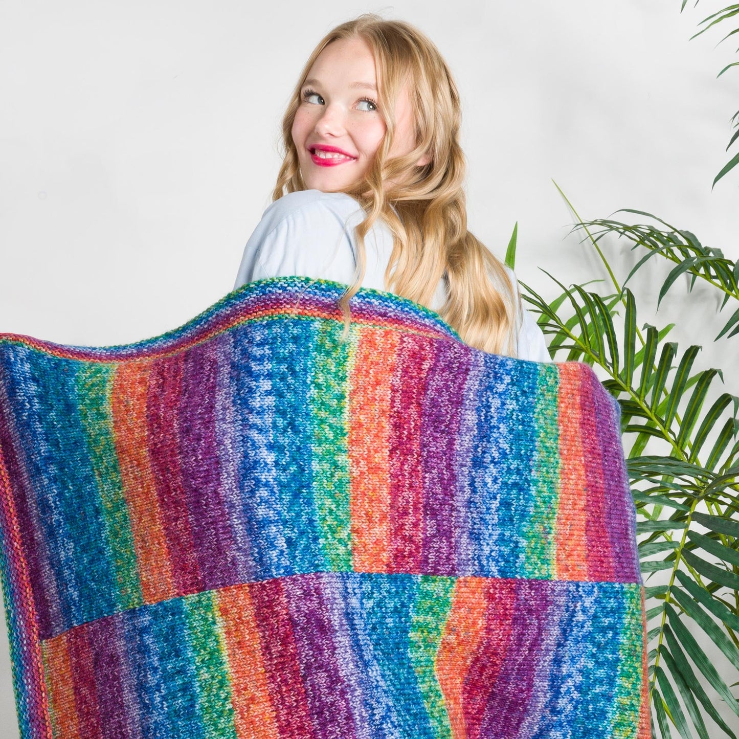 RH Super Saver Bitty Stripes Yarn